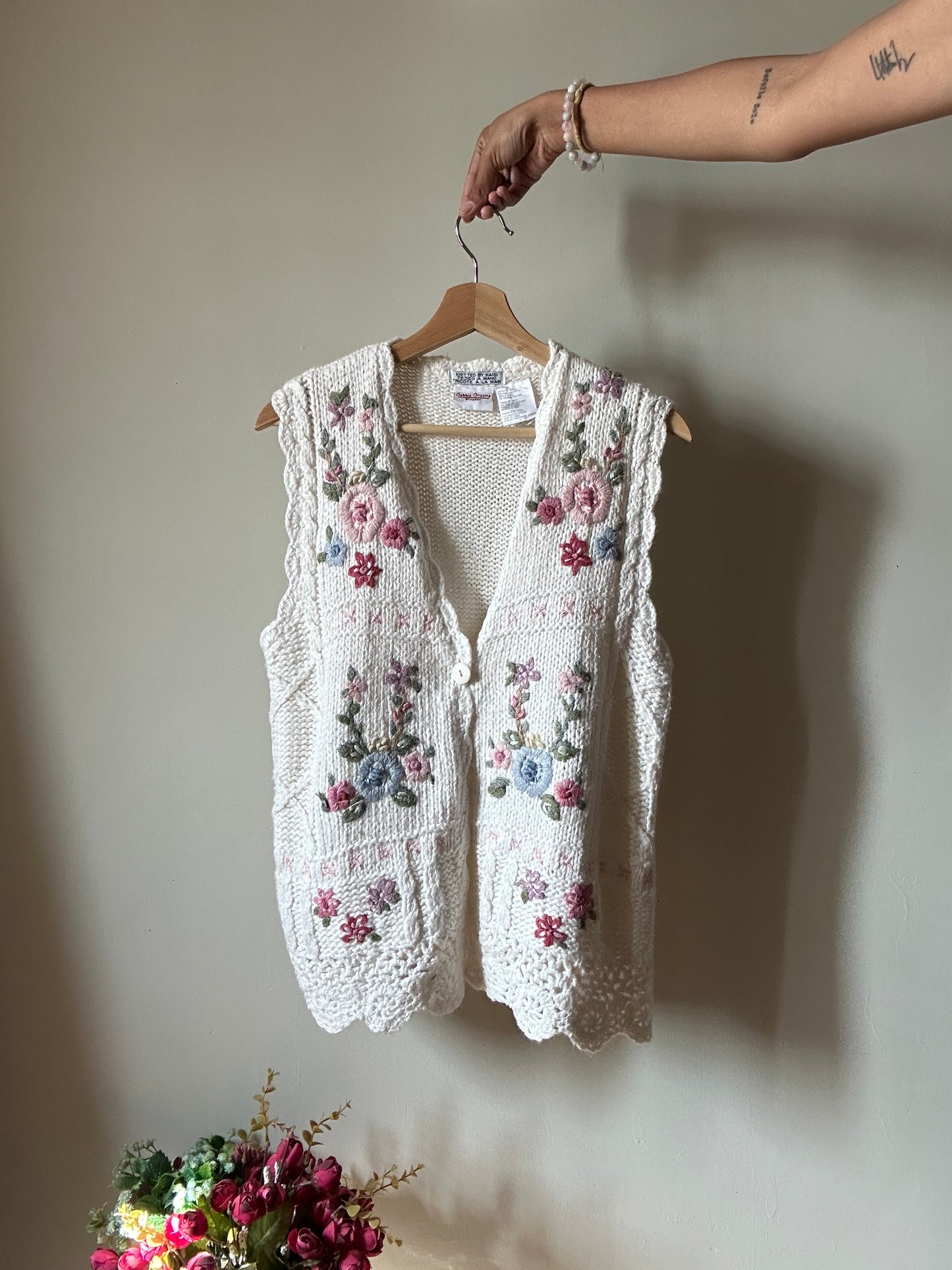 Bobbie Brooks Vintage Hand Knit Sweet Vest