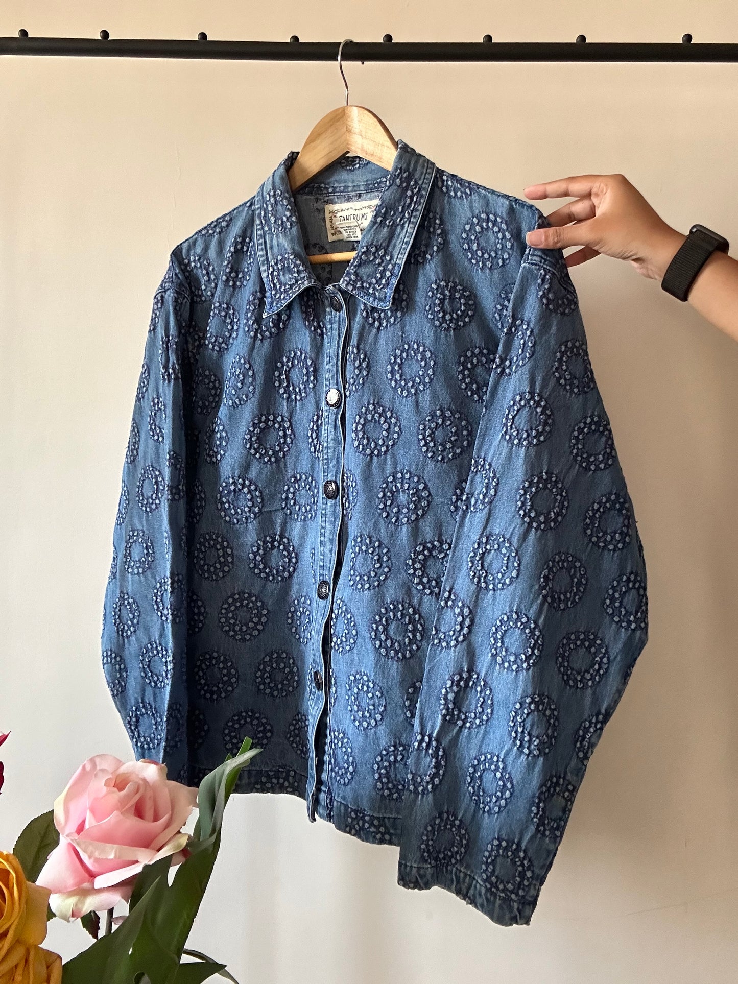 Tantrums Vintage Embroidery Denim Shaket