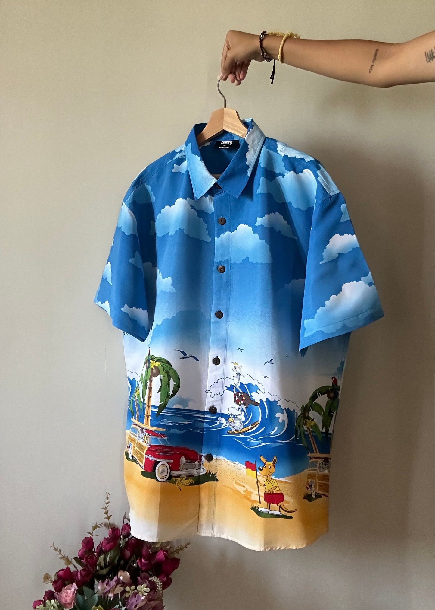 Lowes Vintage Beach Print Shirt