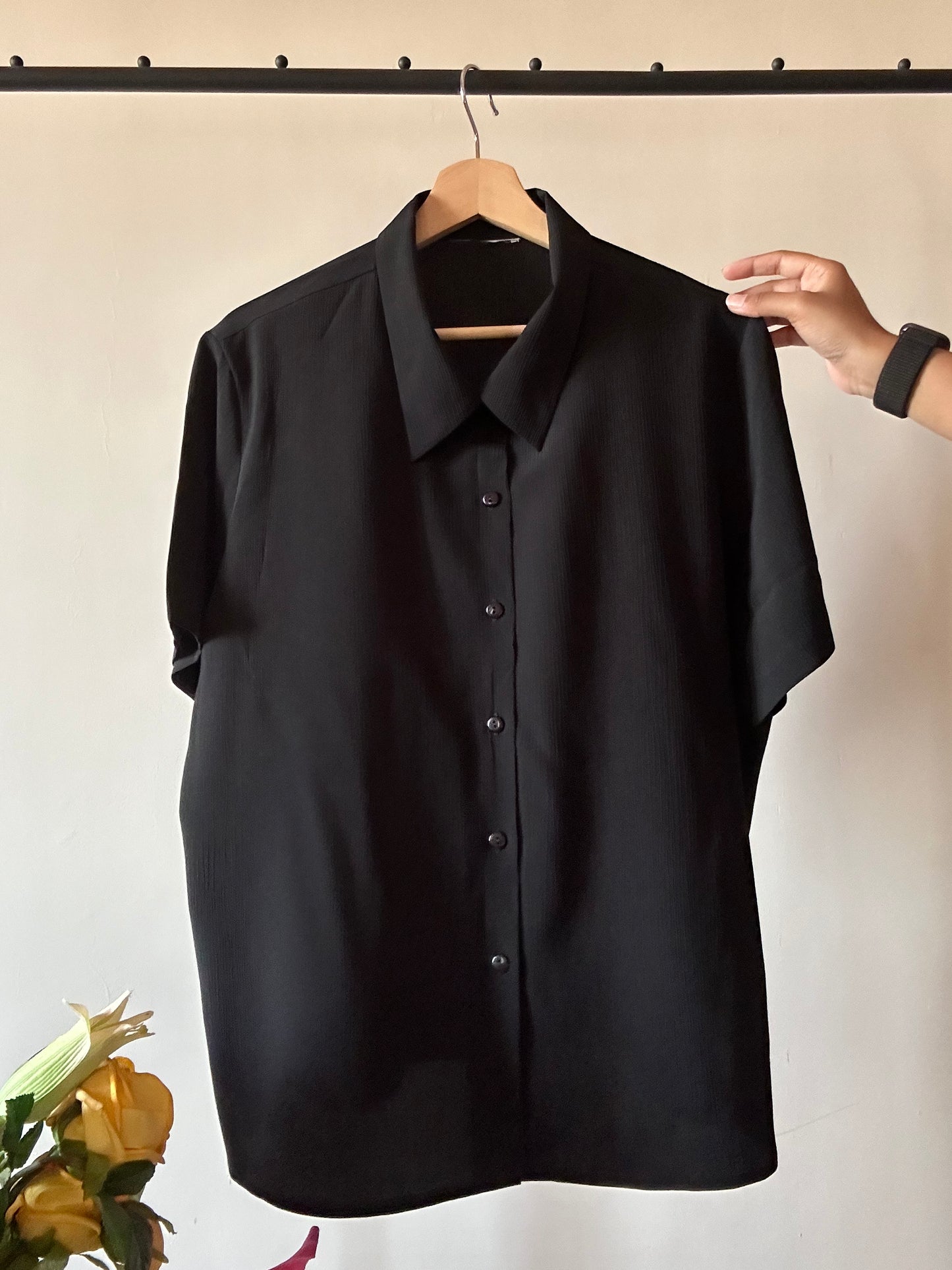 Basic Black Textured Vintage Shirt