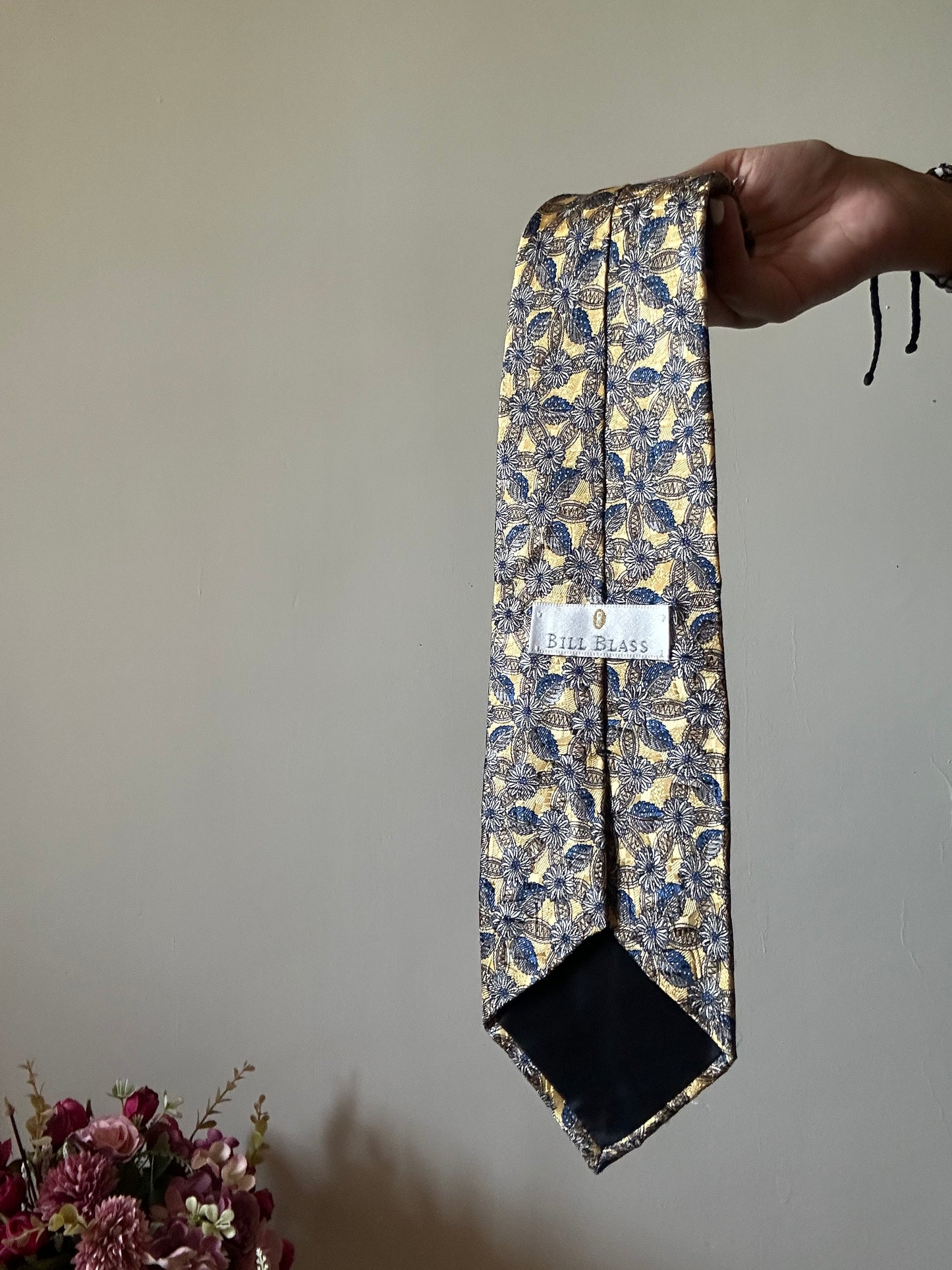 Bill Blass Vintage Abstract Print Tie