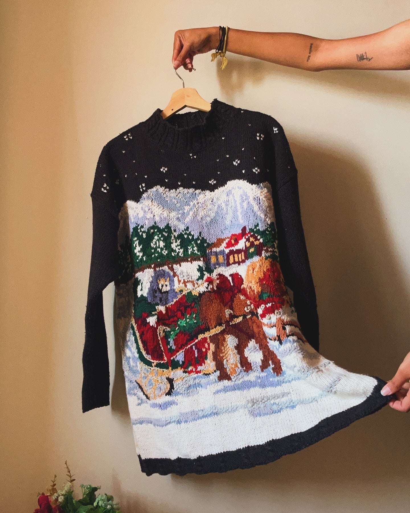 Vintage Tiara Christmas Village Pullover