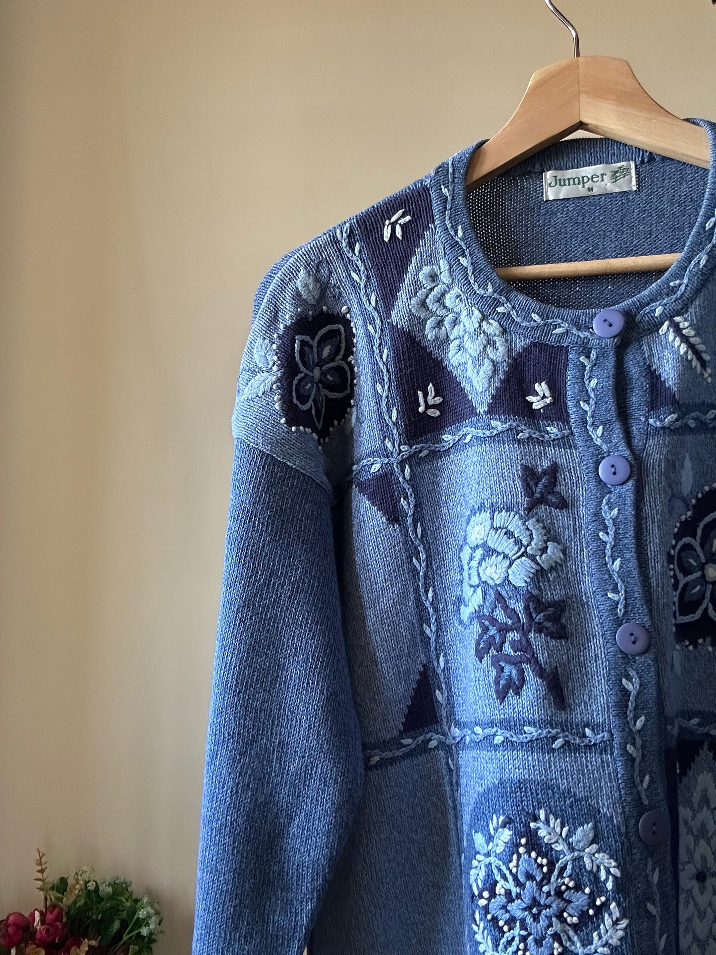 Jumper Vintage Embroidered Cardigan