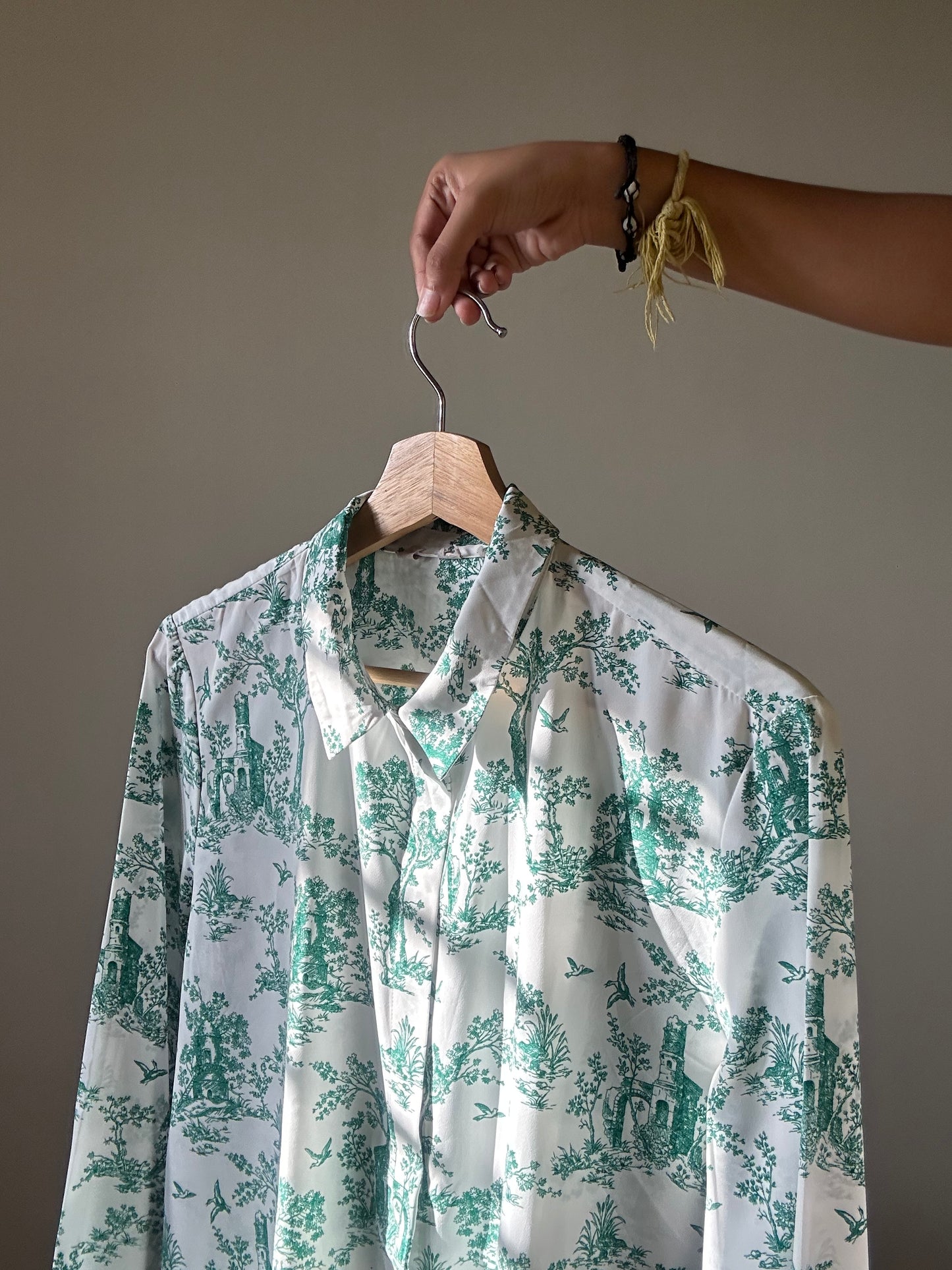 Vintage Garden Print H&M Shirt