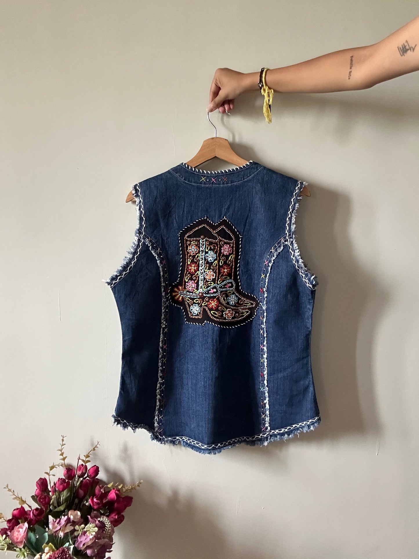 Vintage Embroidered Raw Edges Vest