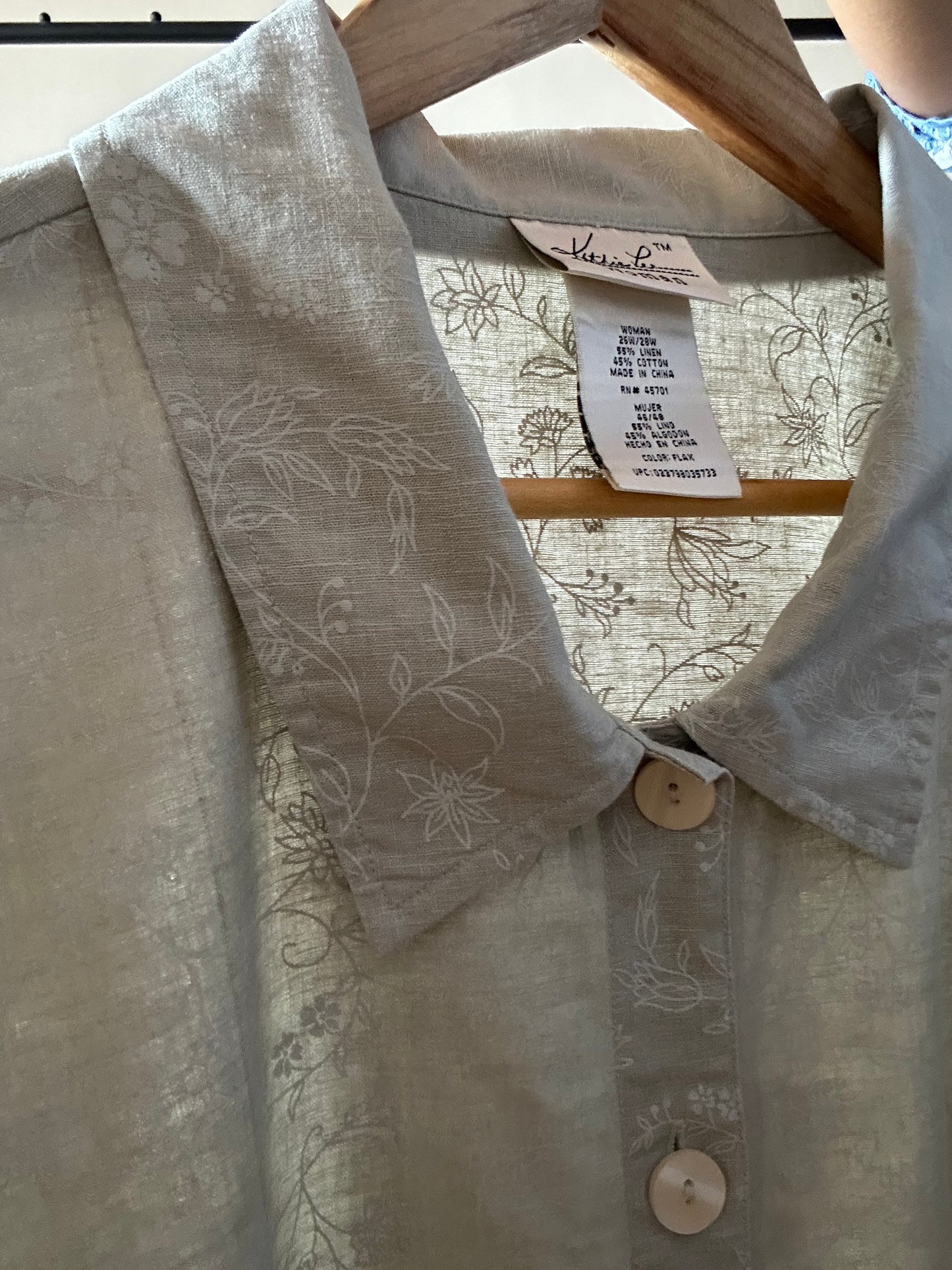 Linen Vintage Shirt With All Over Floral Print