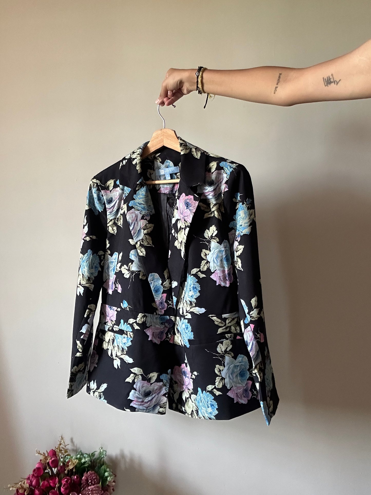 Koret Vintage Digital Floral Print Blazer