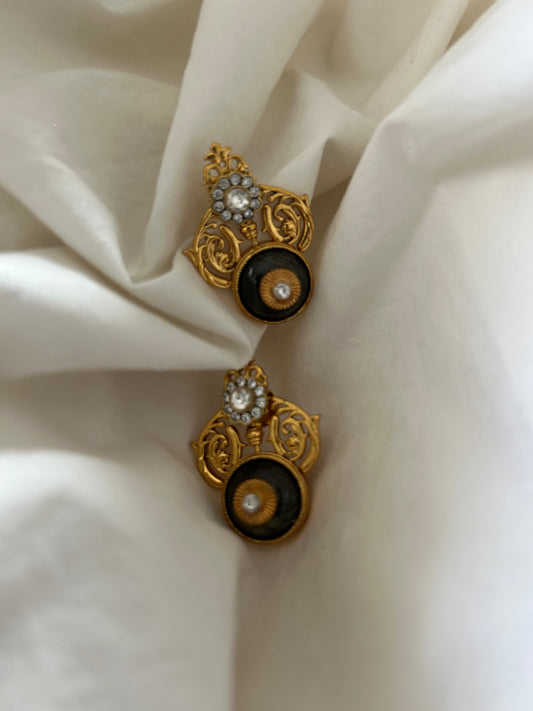 Antique Studs With Heritage Leaf Design