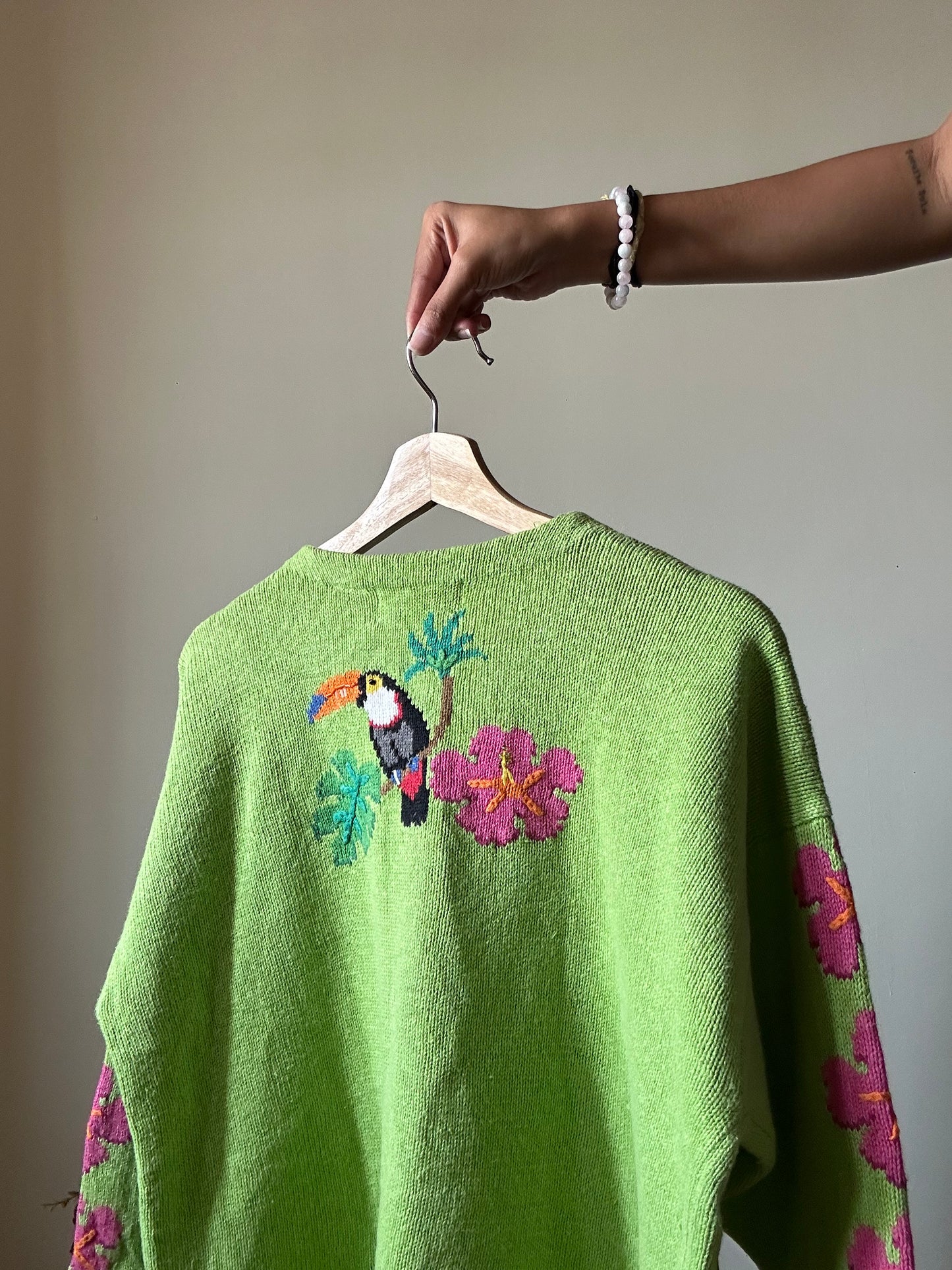 Vintage Jane’s Closet Embroidered Hawain Cardigan