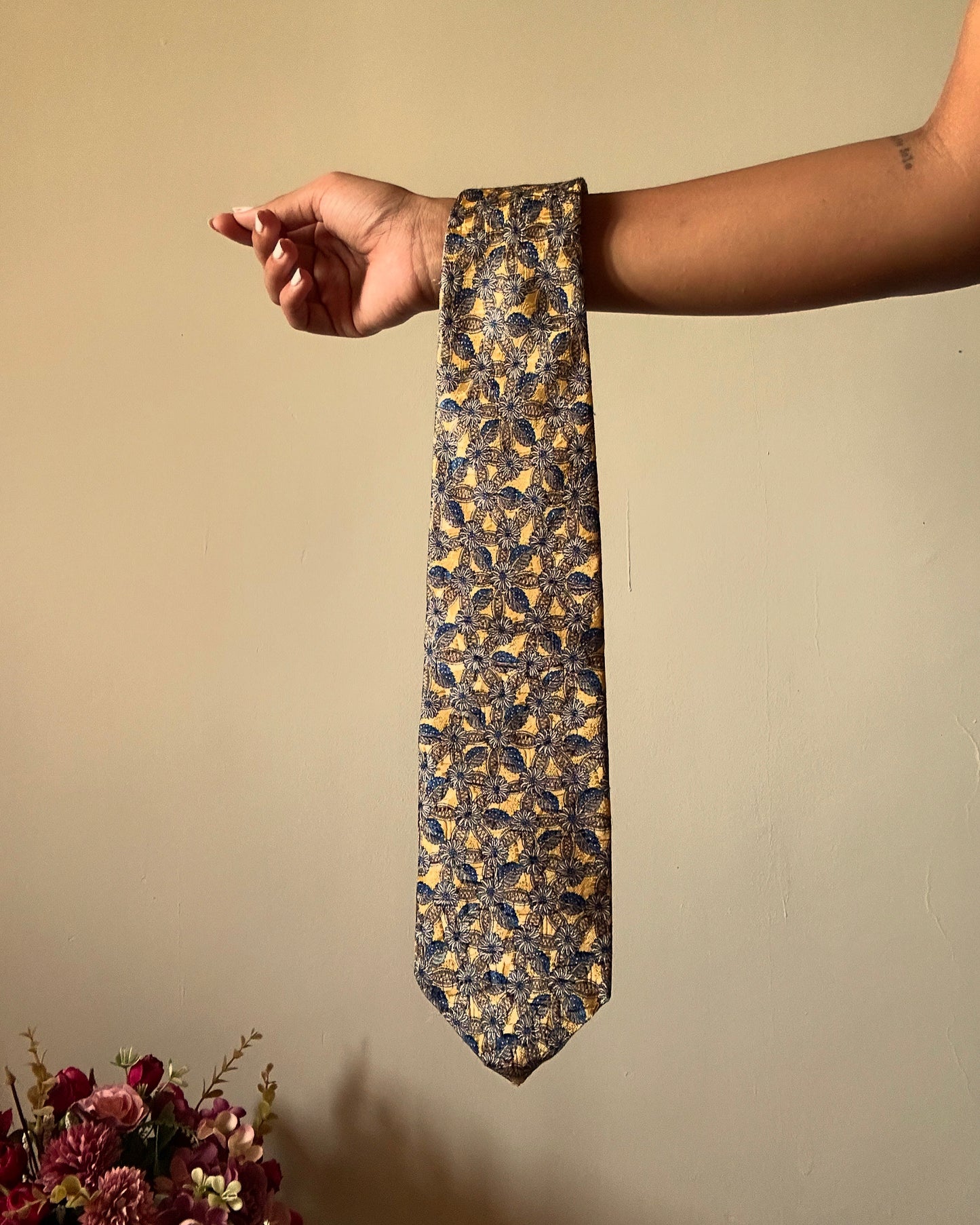 Bill Blass Vintage Abstract Print Tie