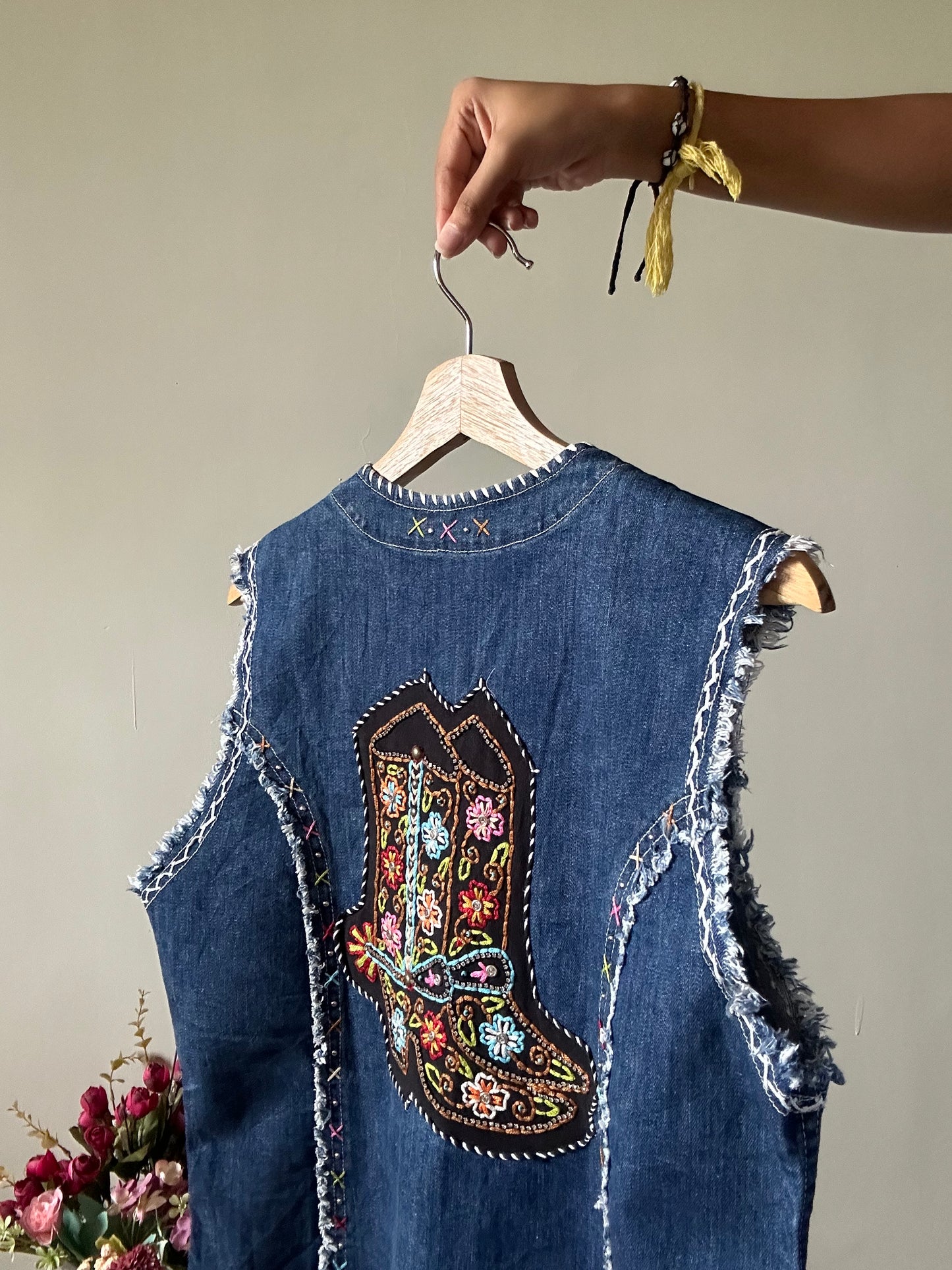 Vintage Embroidered Raw Edges Vest