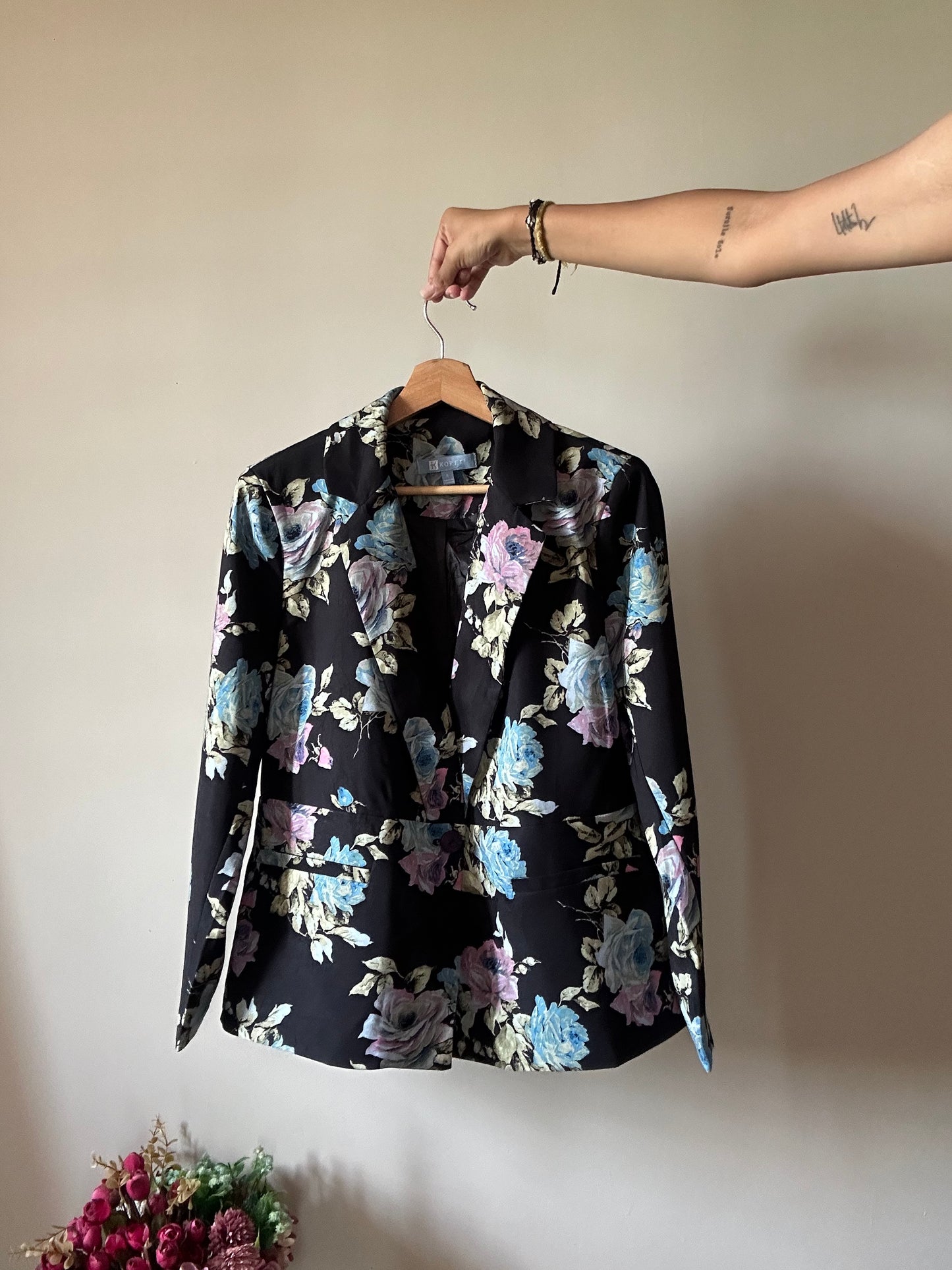 Koret Vintage Digital Floral Print Blazer