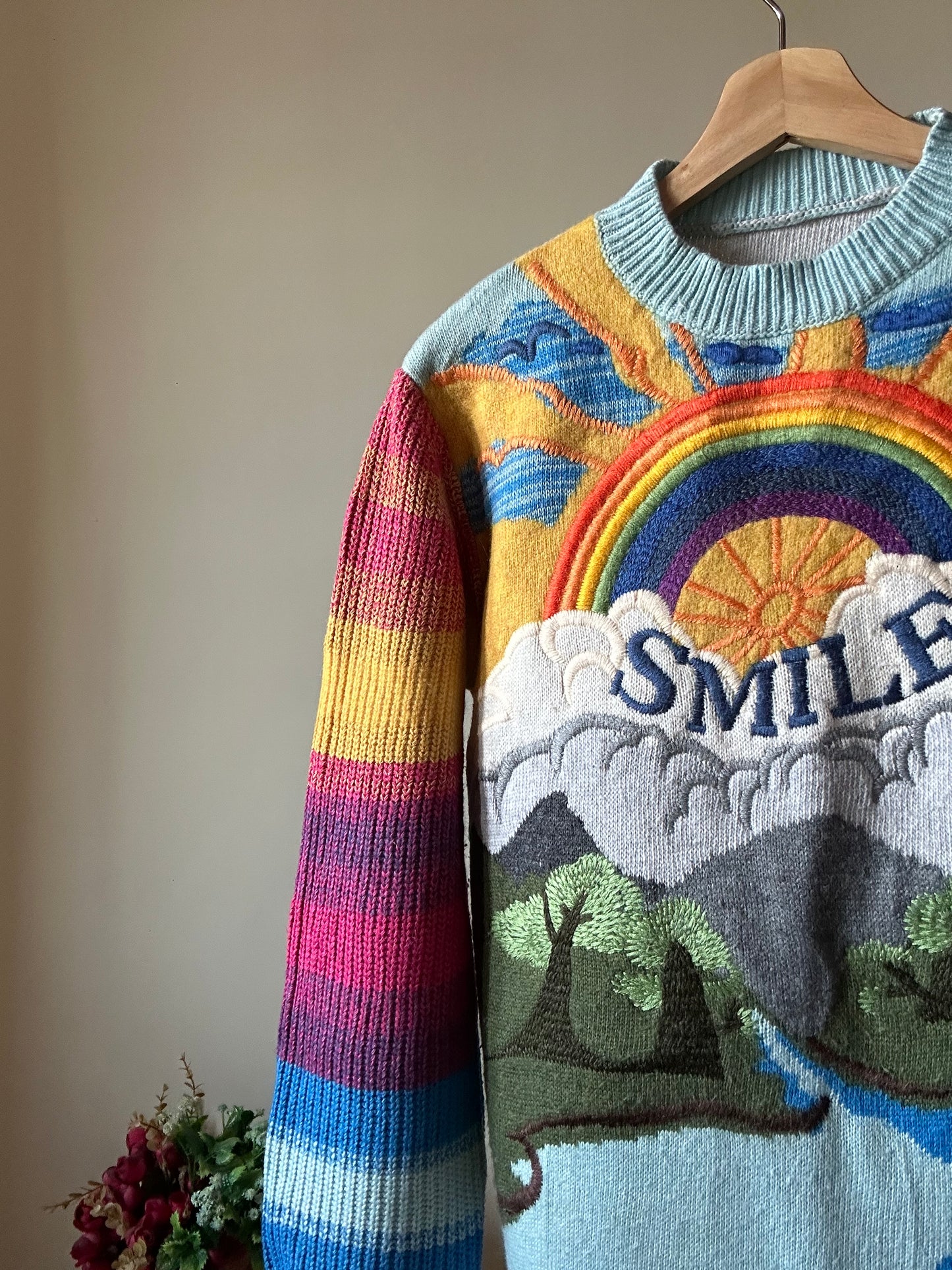 Vintage Smile Embroidered Pullover