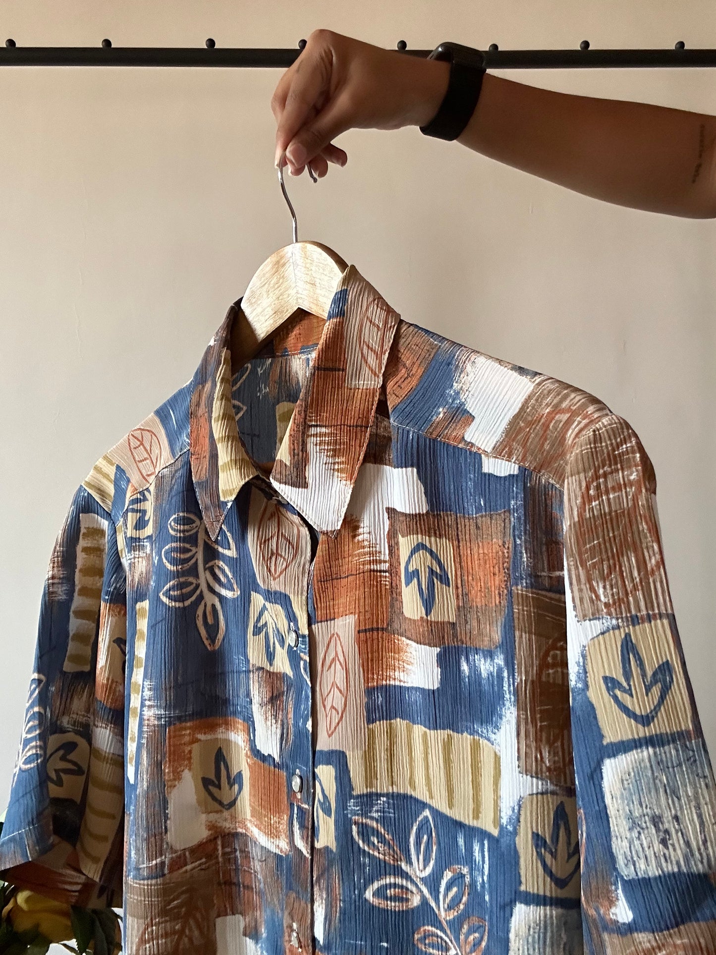 Vintage Textured Fabric Abstract Print Shirt