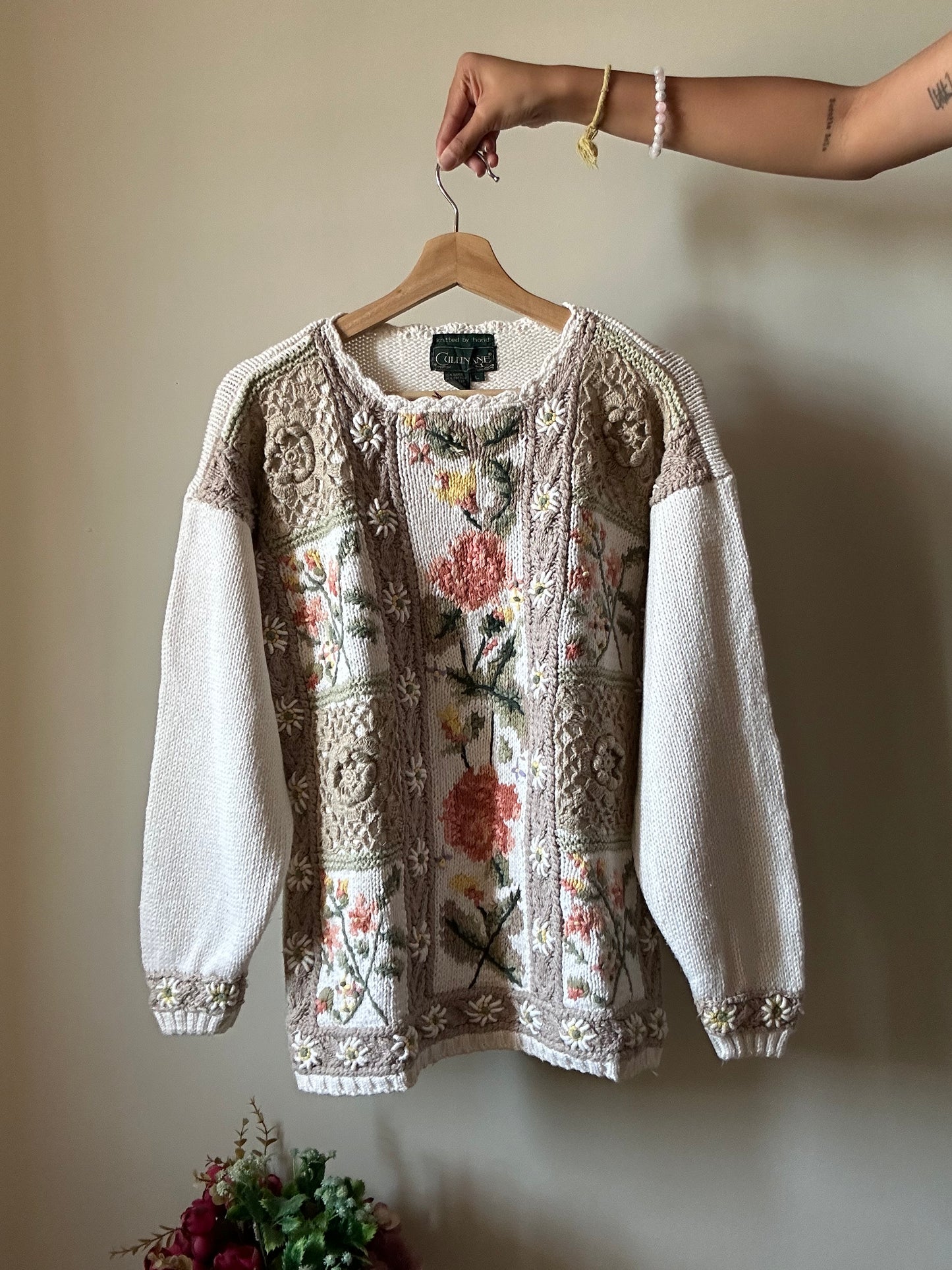 Vintage Cullinane HandKnit Pullover With Embroidery