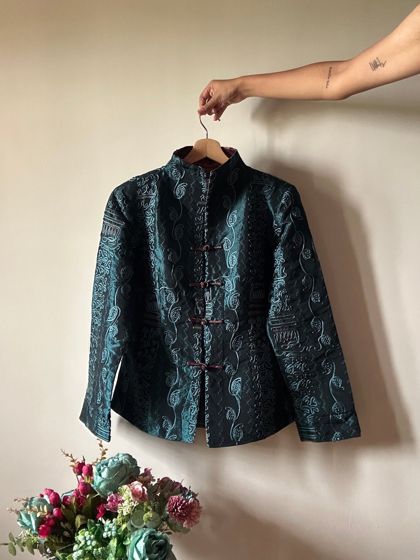 MINIYE Chinese Vintage All Embroidered Shaket