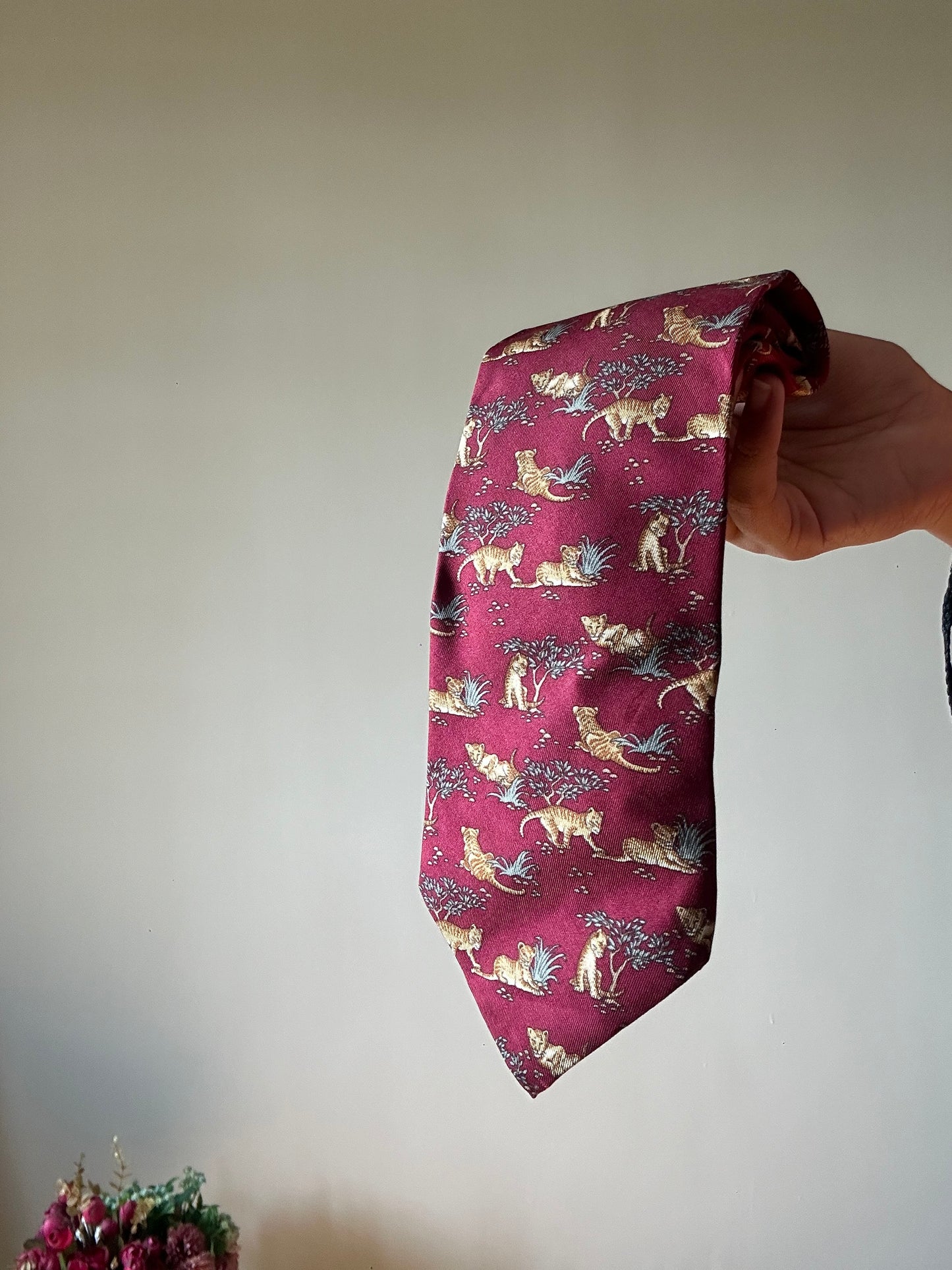 Vintage Edsor Kronen Baby Tiger Print Tie