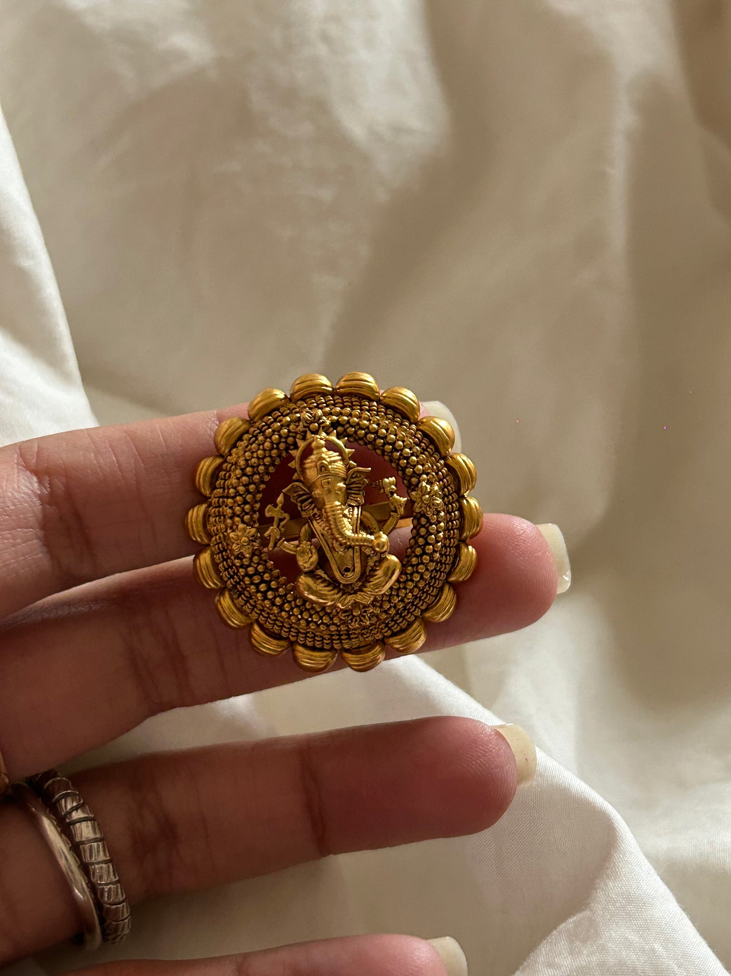 Idol Ring ( Ganesh ji )