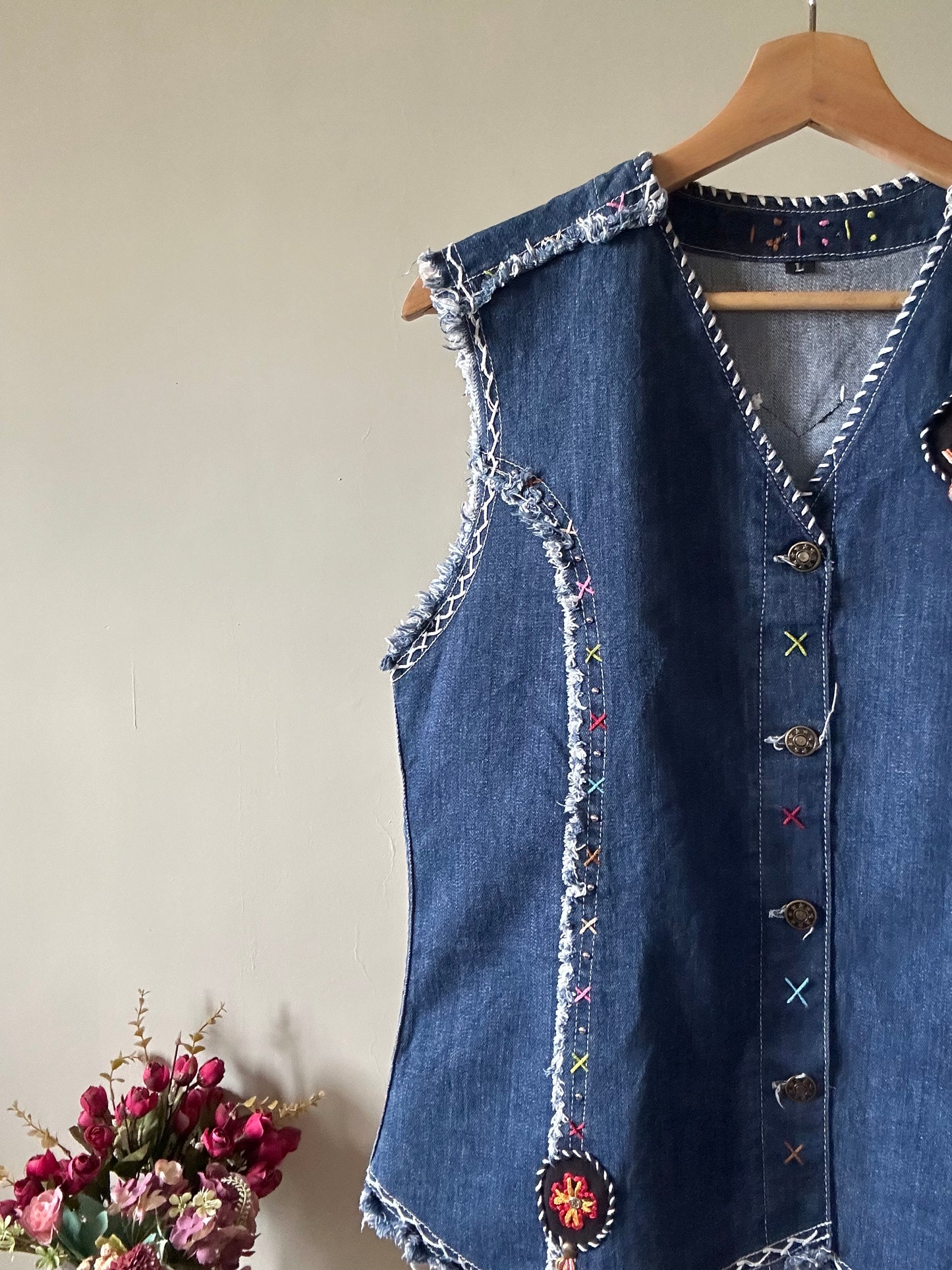 Vintage Embroidered Raw Edges Vest