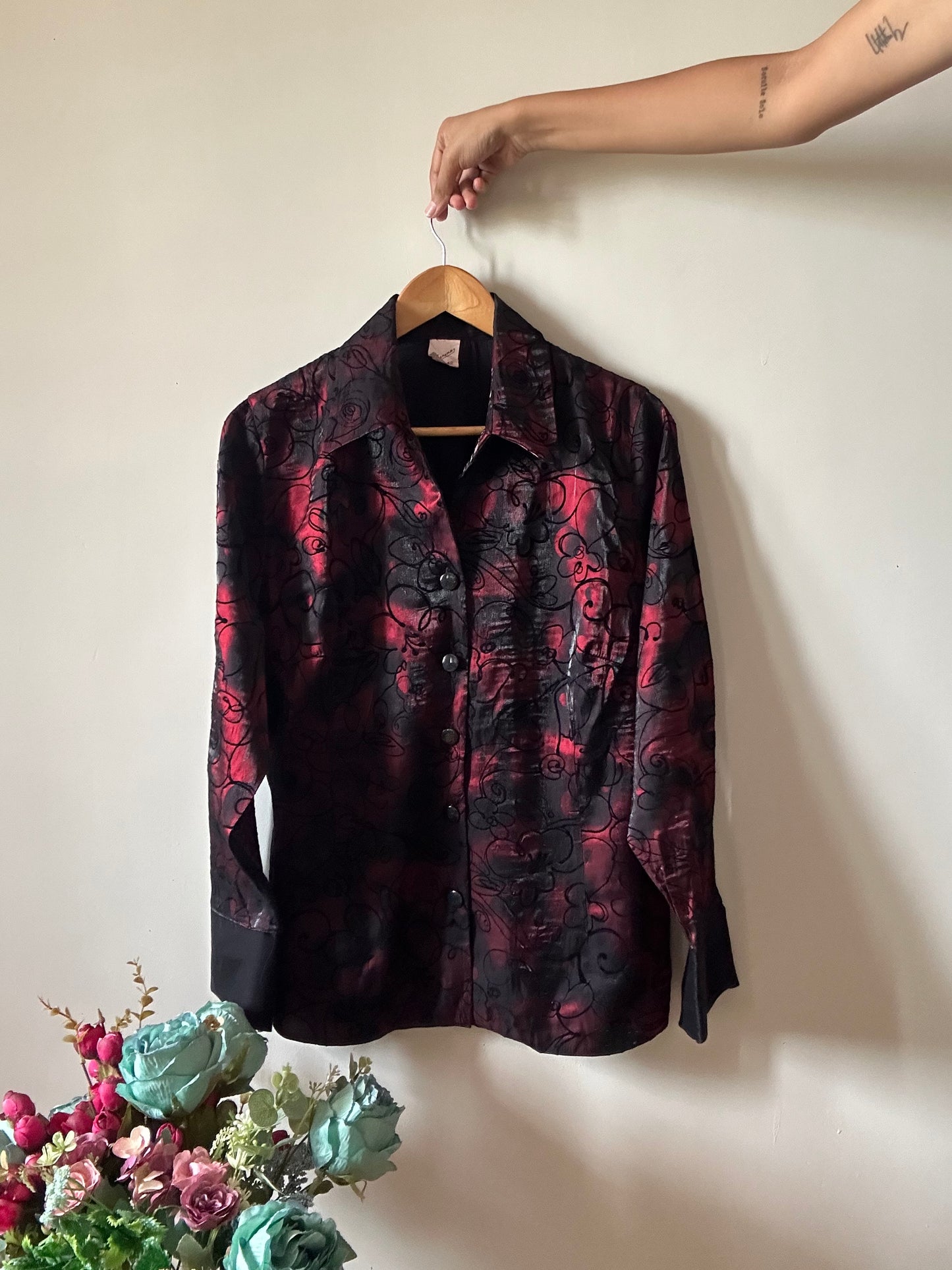 Phenina Vintage Floral Detail Shirt