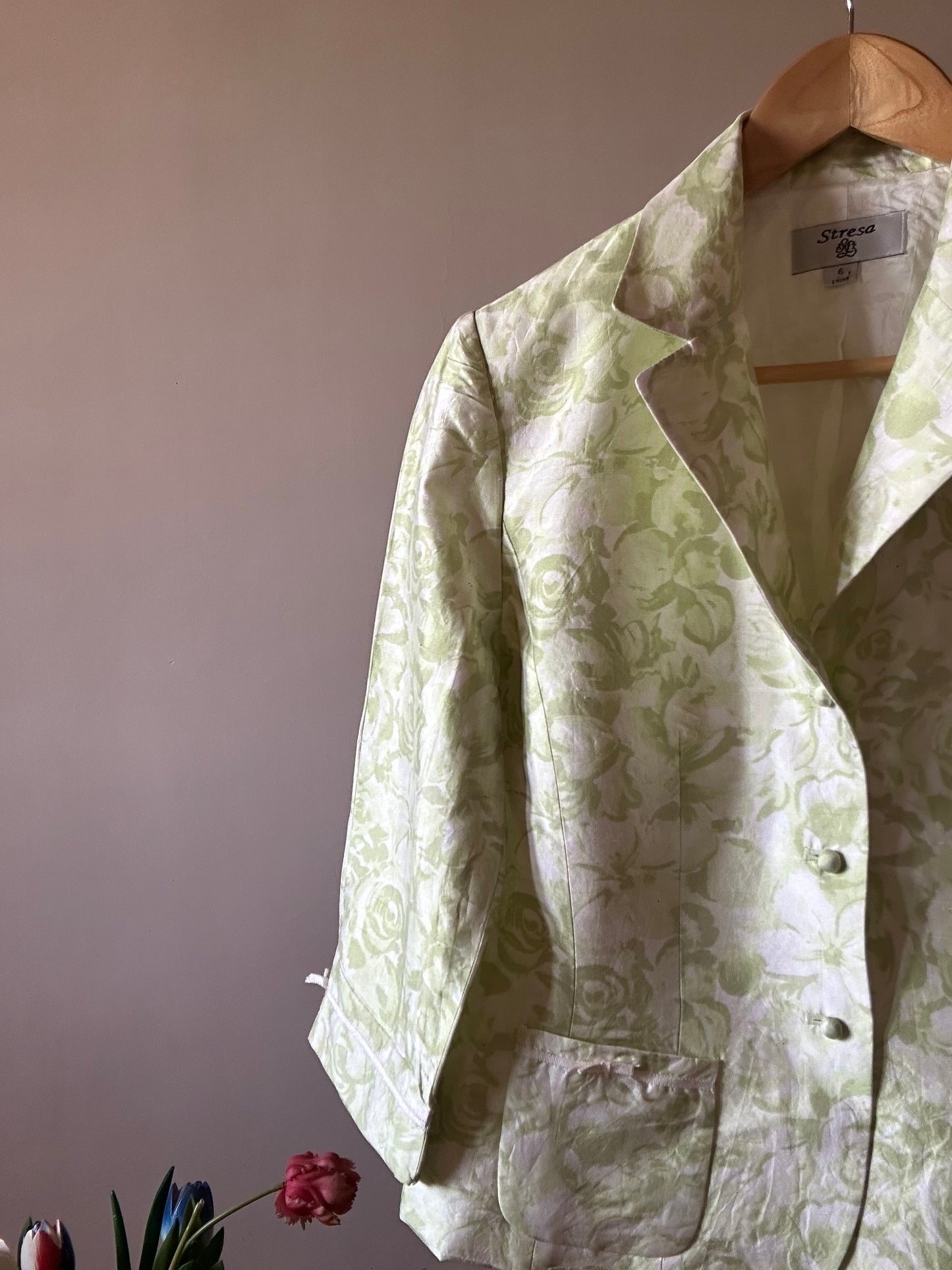 Stresa Vintage Floral Print Silk Shaket