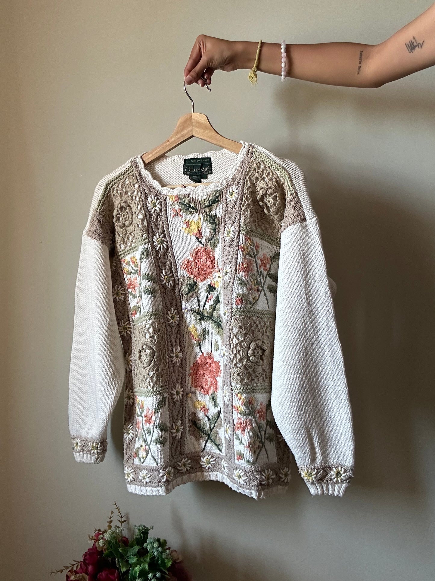 Vintage Cullinane HandKnit Pullover With Embroidery