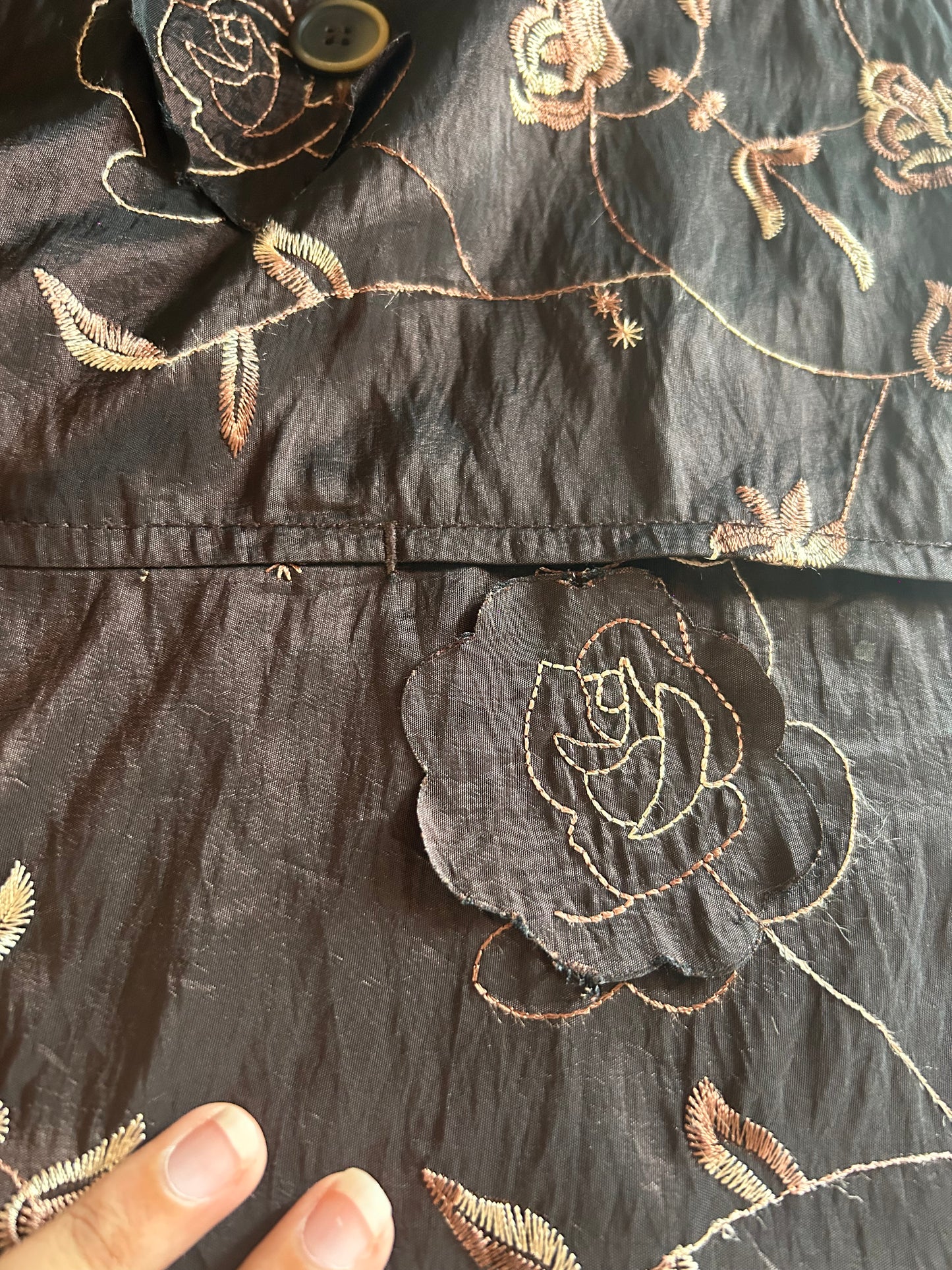 Kohlhaas Vintage 3D Floral Detail With Embroidery Shaket