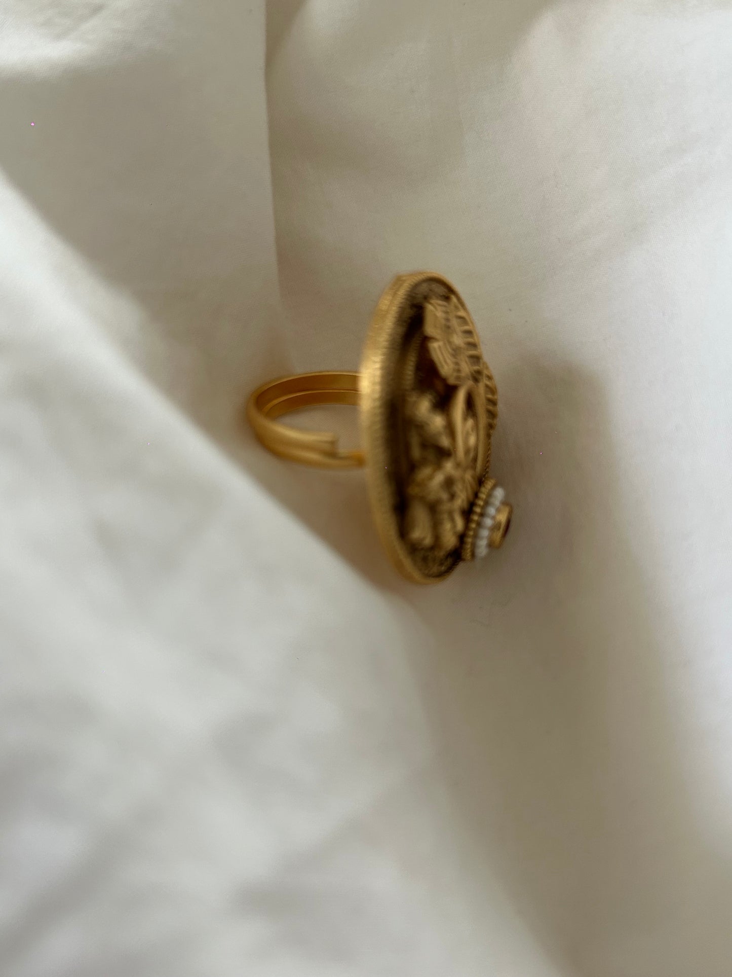 Idol Ring ( Krishna ji )