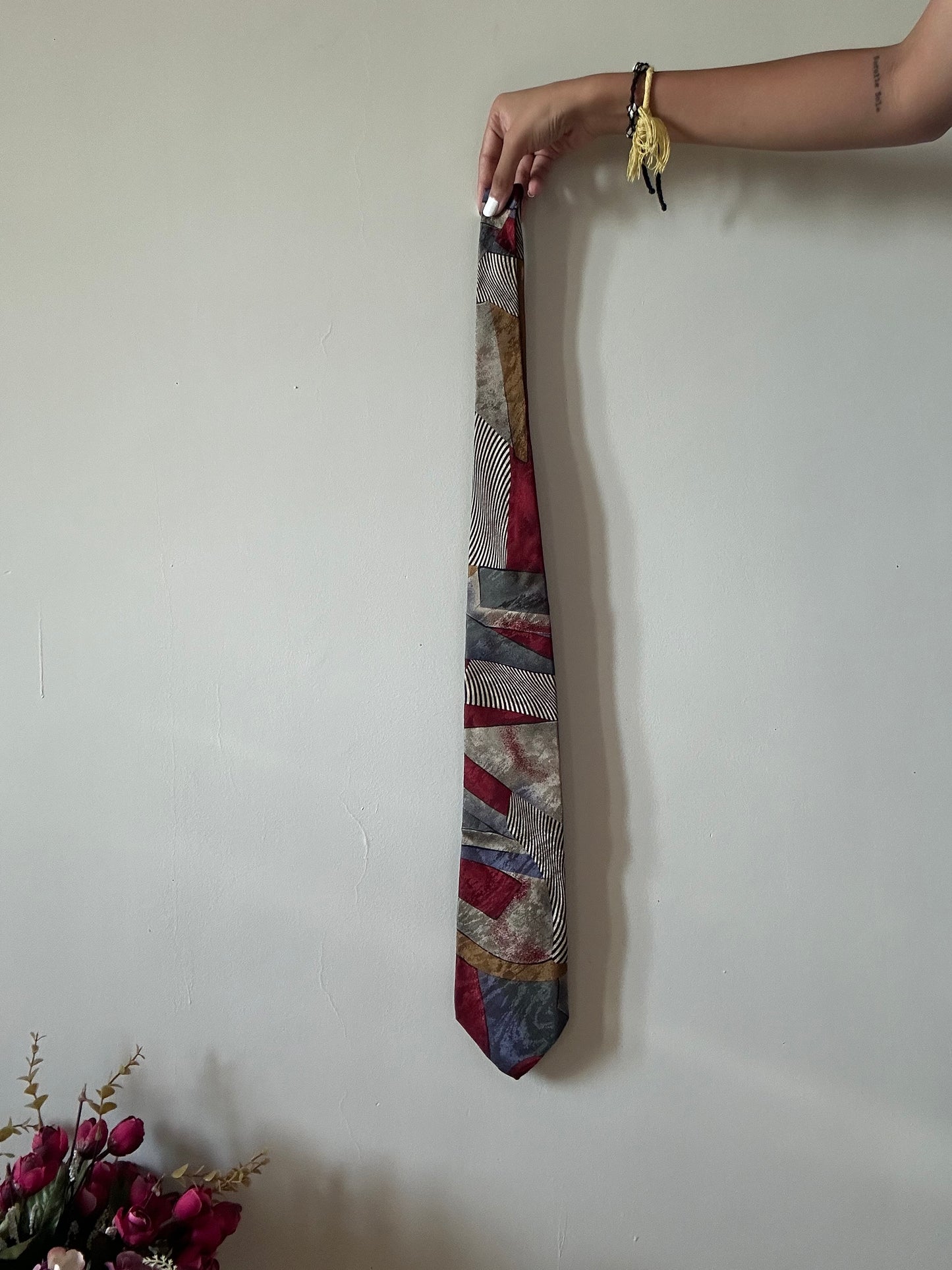 Albert Nipon Vintage Tie