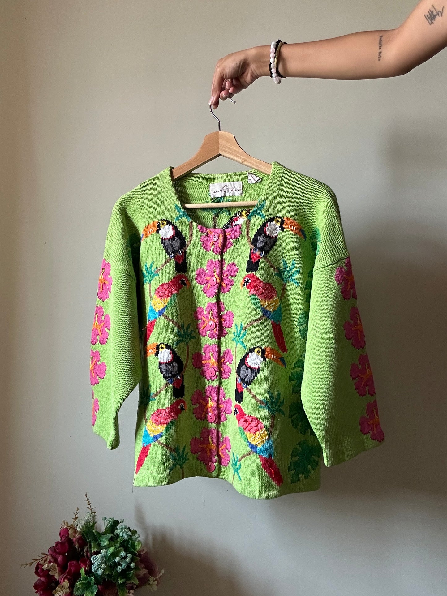 Vintage Jane’s Closet Embroidered Hawain Cardigan