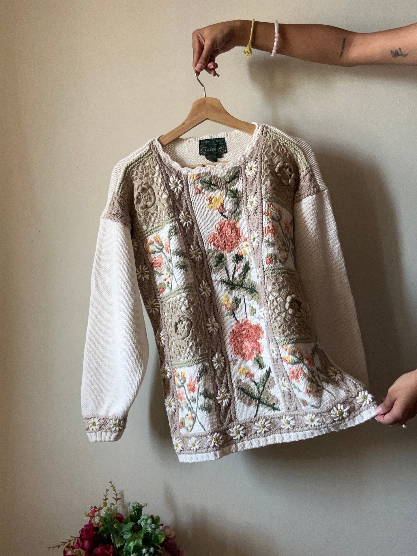 Vintage Cullinane HandKnit Pullover With Embroidery