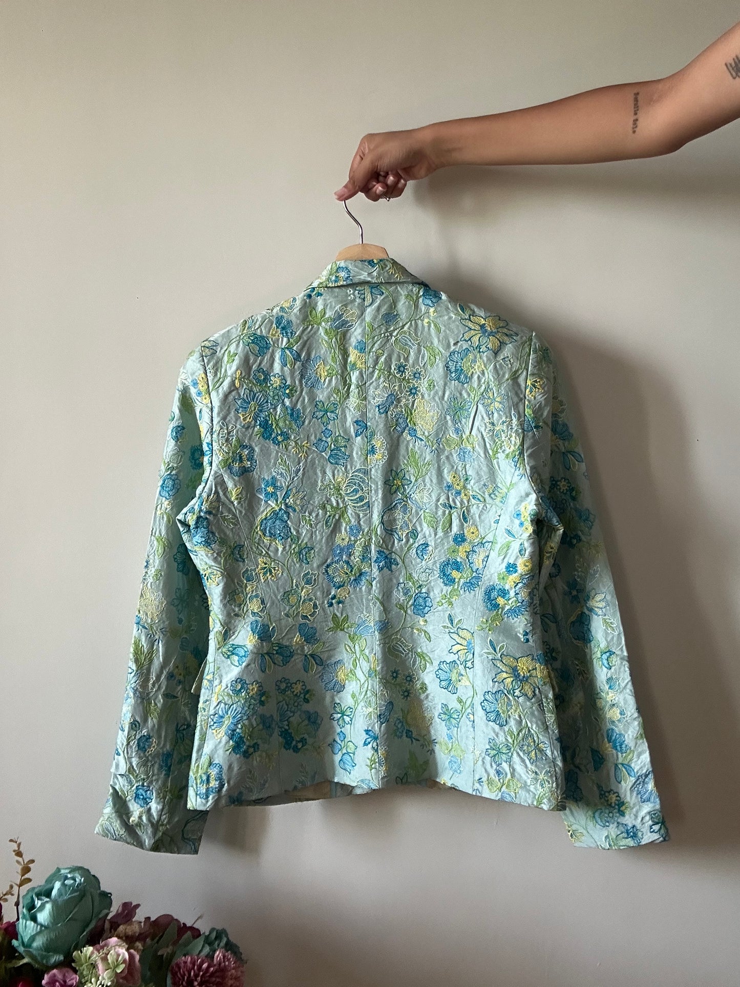 Dinomoda Vintage Silk All Embroidered Shaket