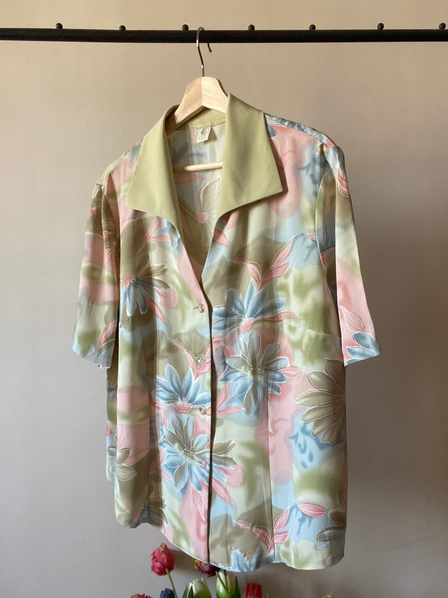 Pastel Floral Print Vintage Shirt