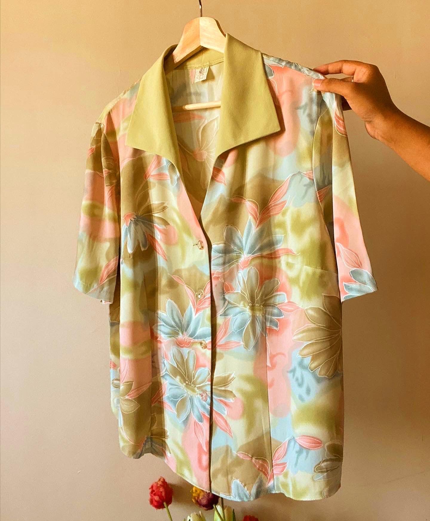 Pastel Floral Print Vintage Shirt