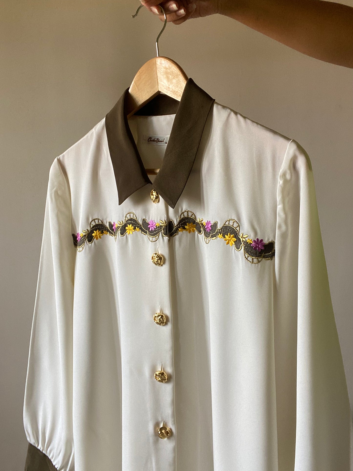 Front Floral Embroidered Vintage Shirt